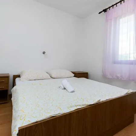 Appartamento Beachfront Lopar