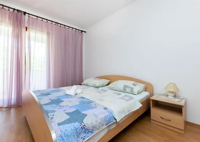 Beachfront דירה לופאר