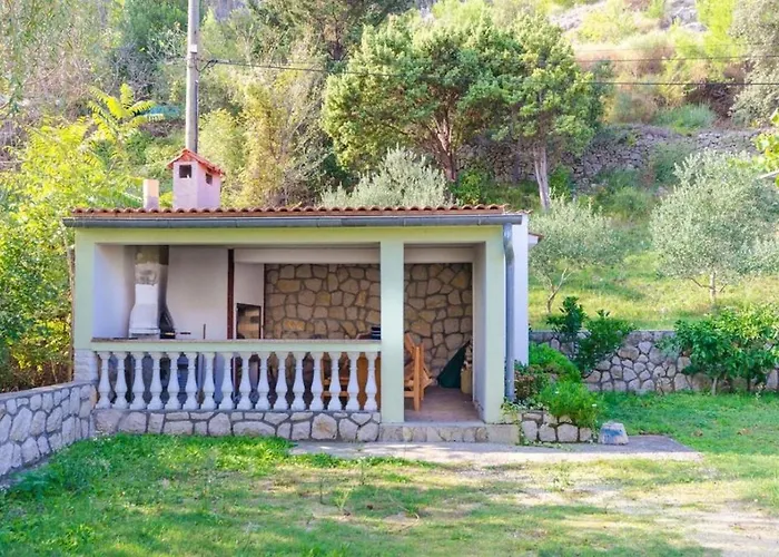 דירה Beachfront לופאר