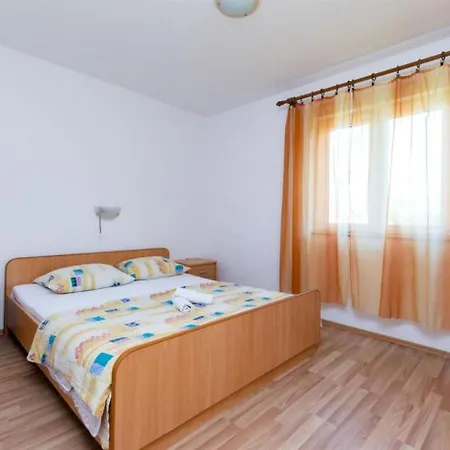 Apartment Beachfront Lopar