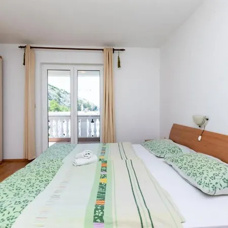 Beachfront Apartment Lopar